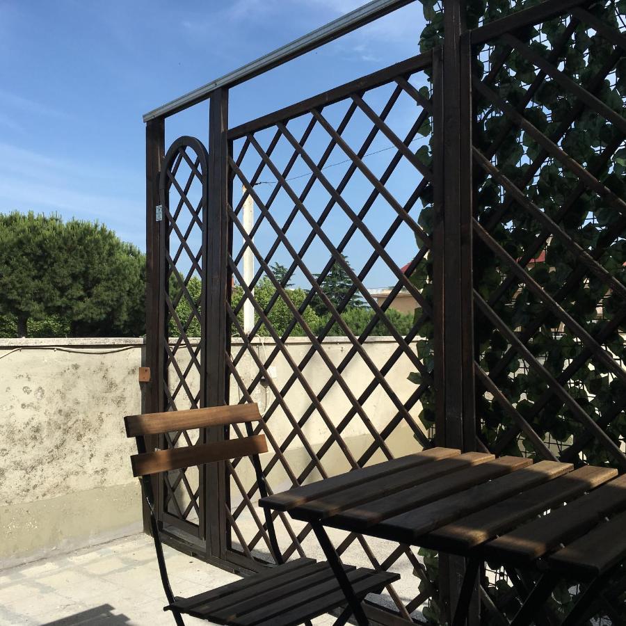 Sunny Rome Attico Con Jacuzzi, Terrazzo E Fibra Lägenhet Exteriör bild